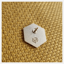 Load image into Gallery viewer, d20 ouija! pin
