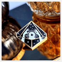 Cargar imagen en el visor de la galería, d10 "fortune teller" pin
